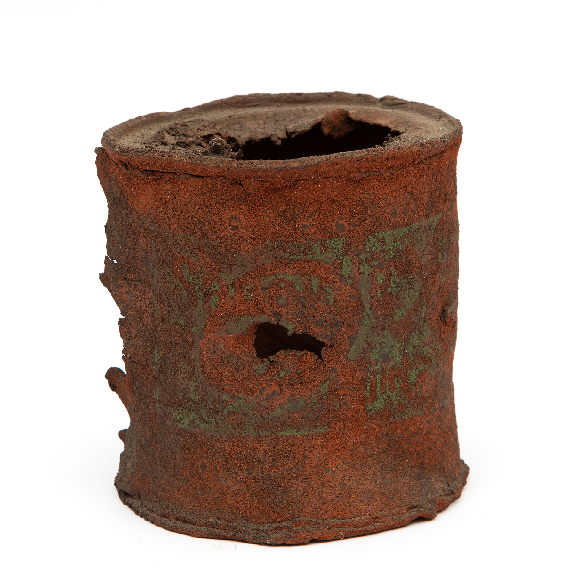Ceramic barrel shaped form with rusty surface