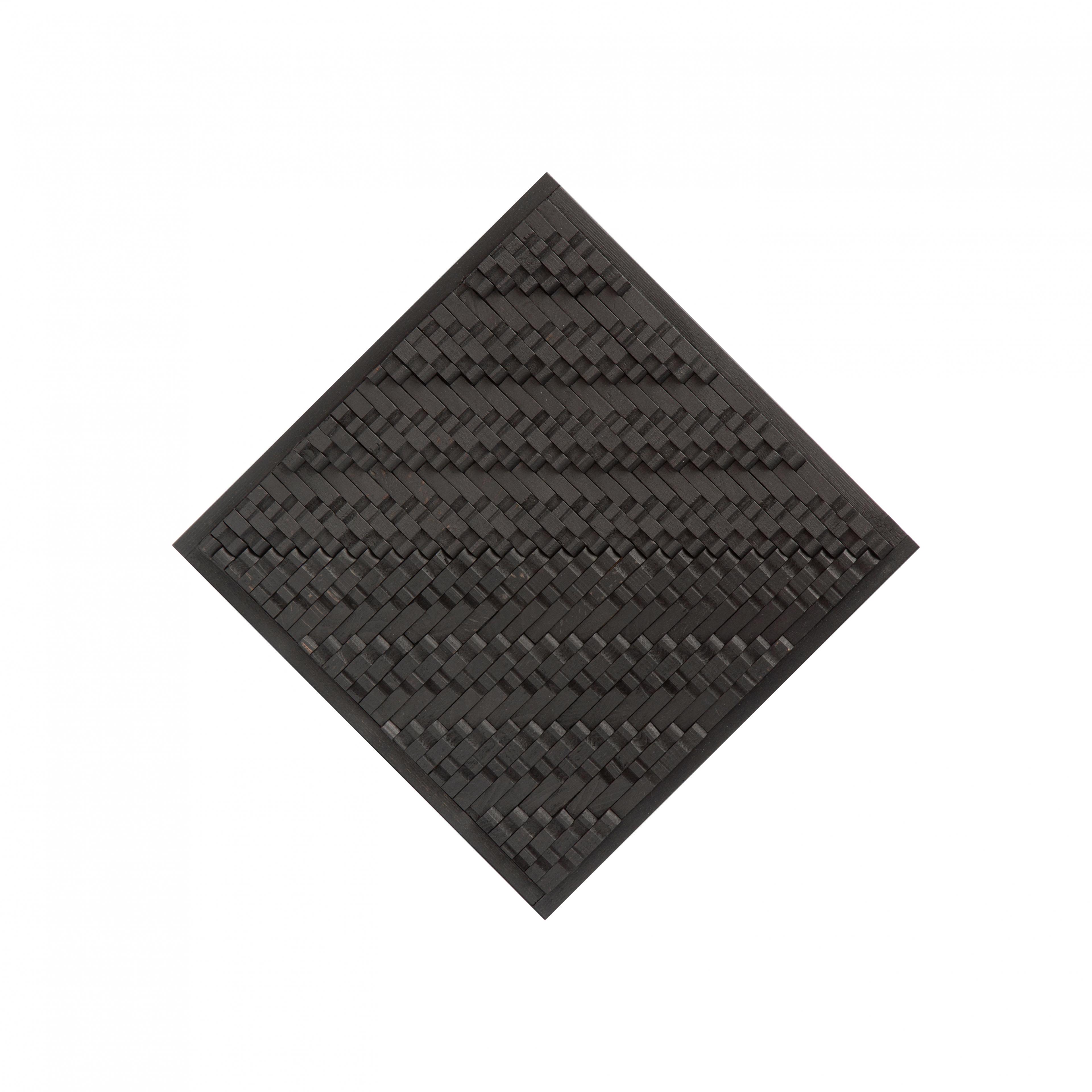 Untitled (Wasknijper reliëf/ Clothes pegs relief)