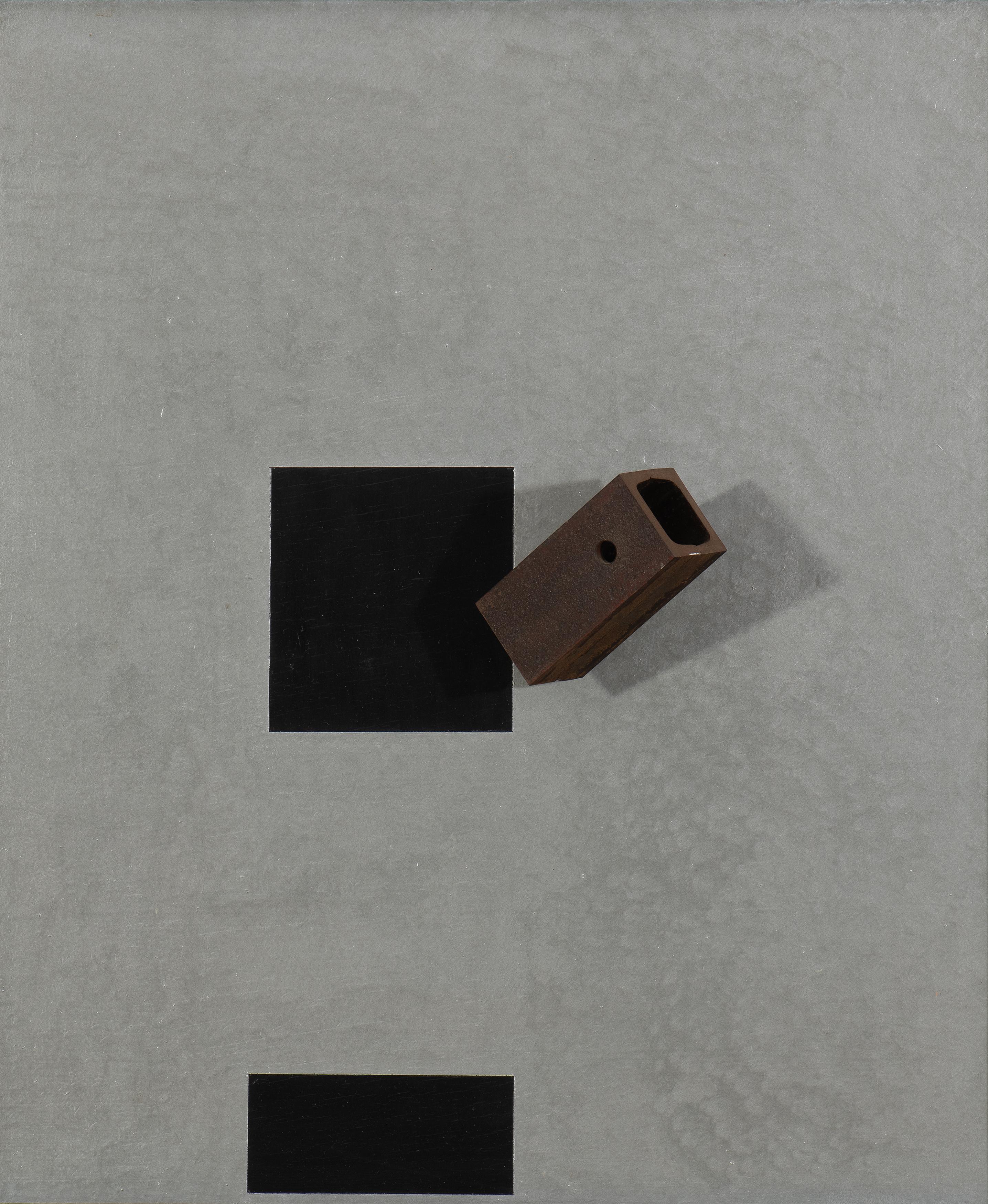 Three-dimensional angles (1968)